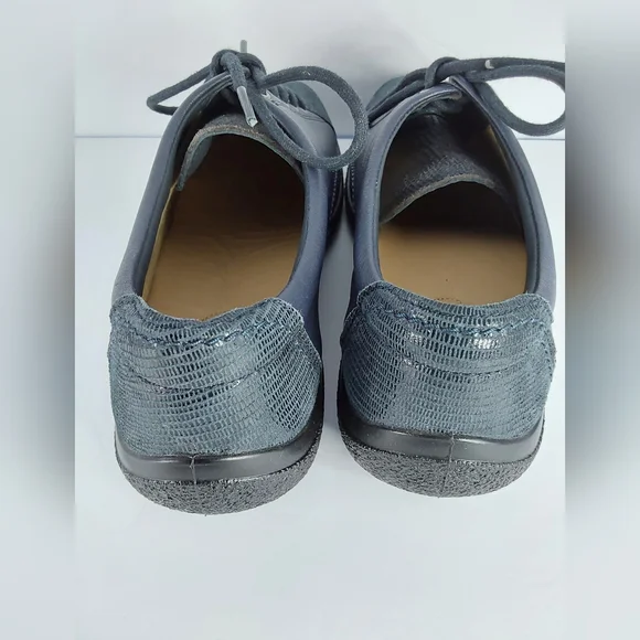 Hotter Dew Blue Gray Laceup Sneakers, size 7.5 US - Picture 2 of 8